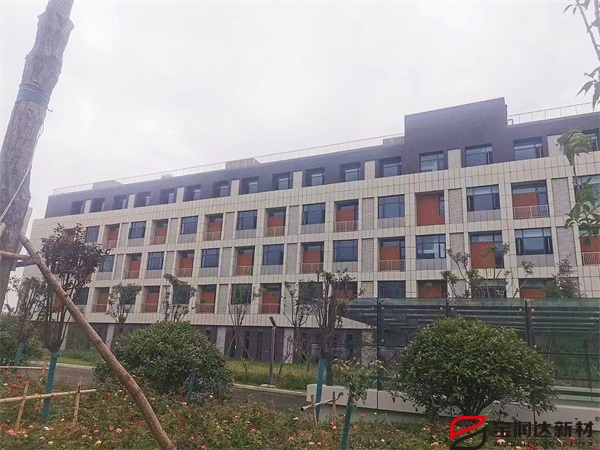 寶潤達(dá)50000㎡一體板助力山東科創(chuàng)園項目